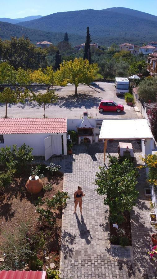 Δωματια Ξανθουλα Xanthoyla Rooms Amaliapoli Exterior foto